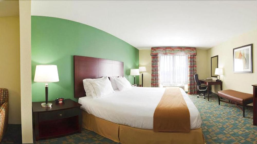 Holiday Inn Express Hotel & Suites Thornburg-S. Fredericksburg, An Ihg Hotel Extérieur photo